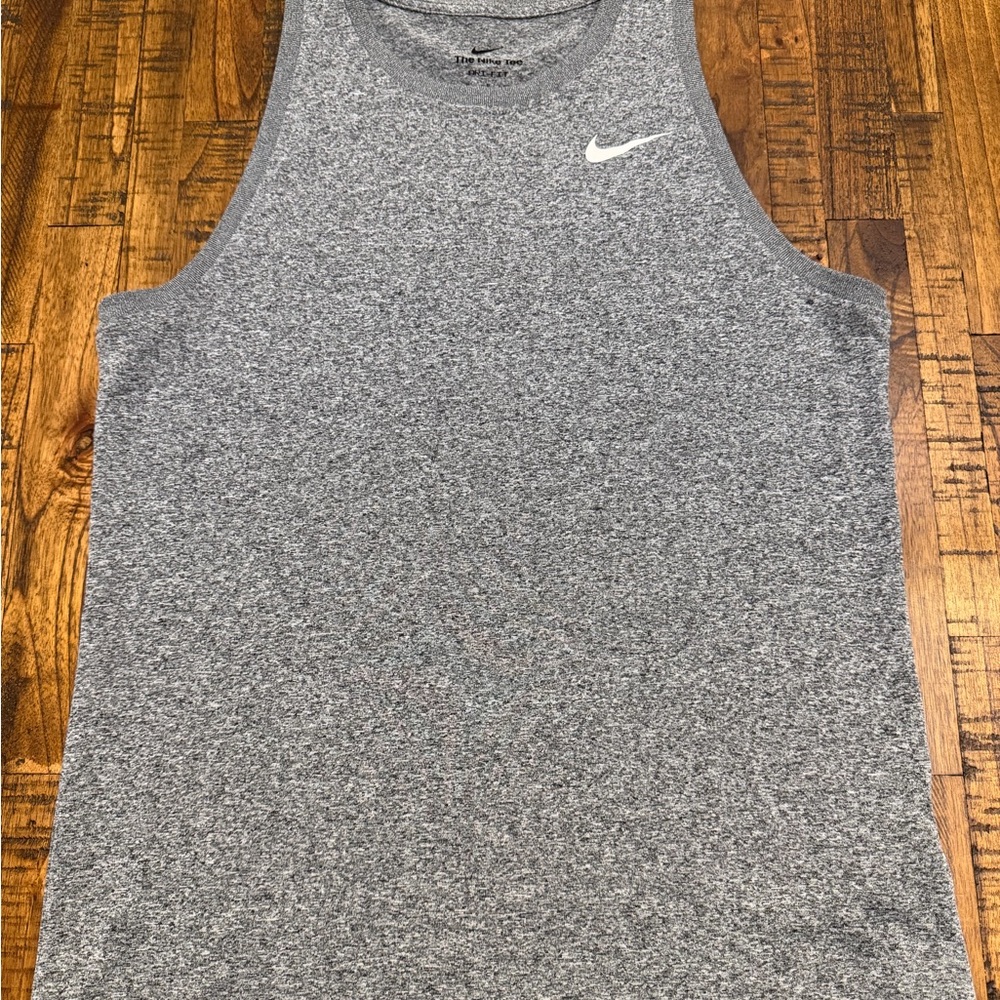 Nike Women’s Gray Tank Top